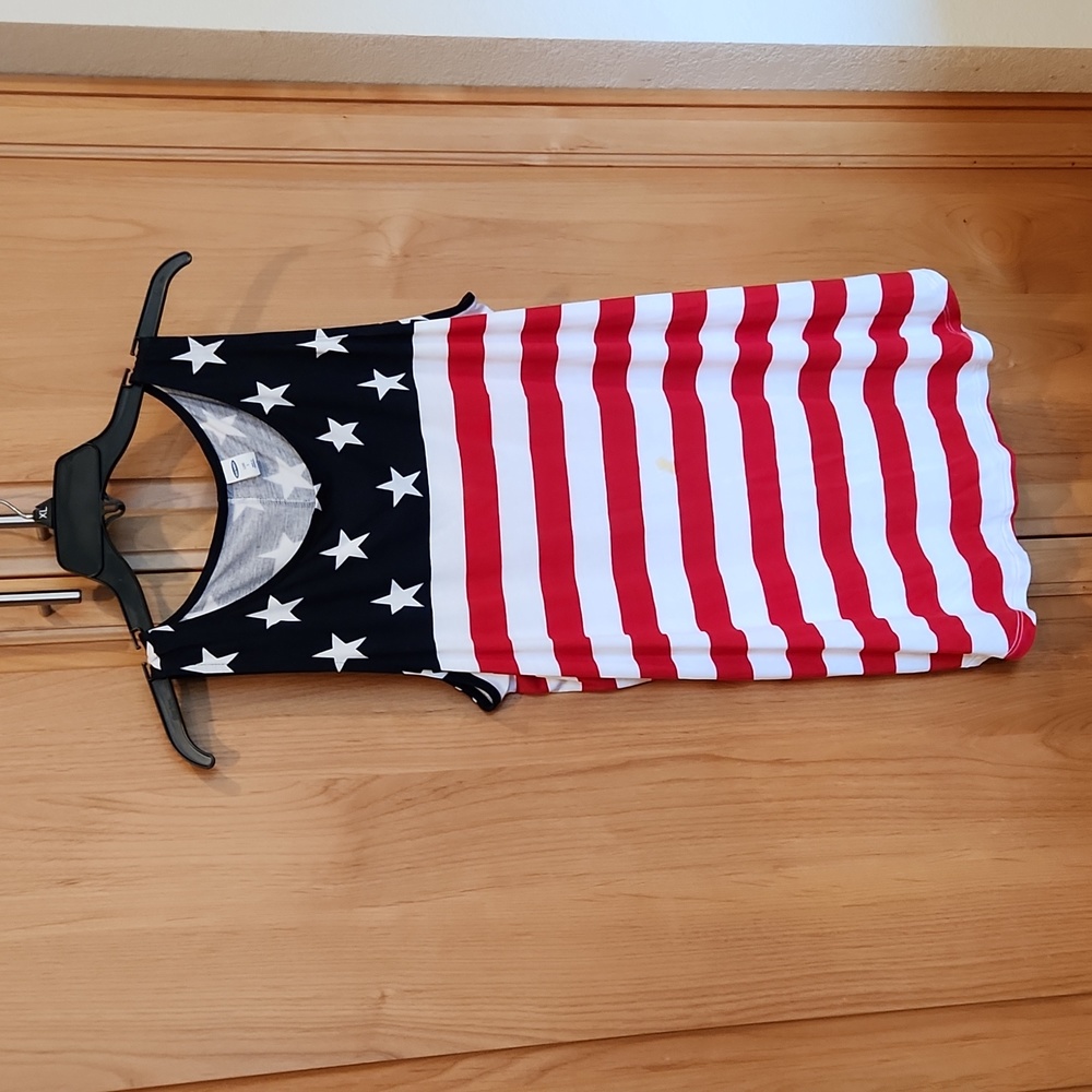GAP patriotic stars and stripes tank.100% viscose.See pic for front spot. Size L